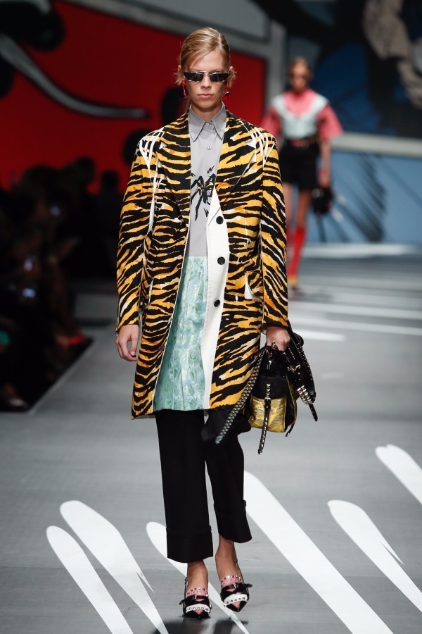 プラダ(PRADA) 2018年春夏ウィメンズコレクション  - 写真29