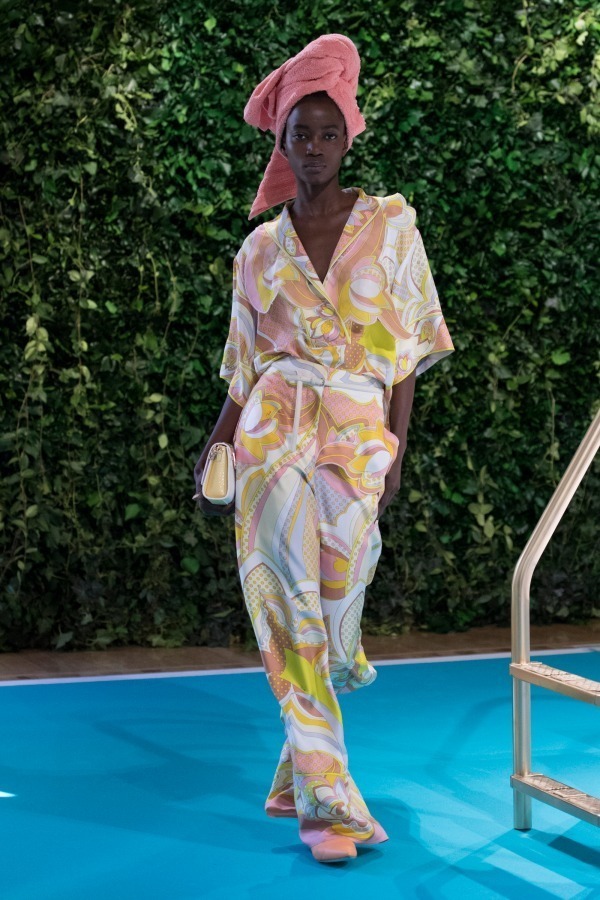 エミリオ・プッチ(EMILIO PUCCI) 2018年春夏ウィメンズコレクション  - 写真24