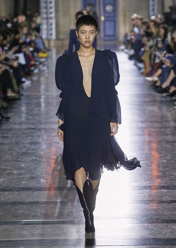 ジバンシィ(Givenchy) 2018年春夏ウィメンズコレクション  - 写真24