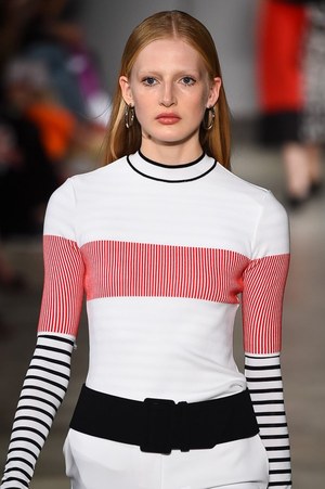 アキラーノ・リモンディ 2018年春夏コレクション - 個性とパワーのアソートメント｜写真15