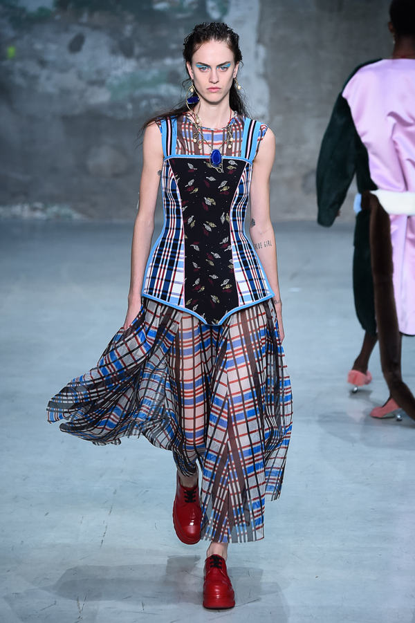 マルニ(MARNI) 2018年春夏ウィメンズコレクション  - 写真20