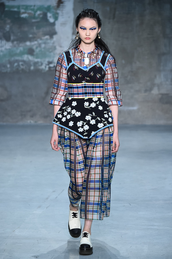 マルニ(MARNI) 2018年春夏ウィメンズコレクション シルエット - 写真14