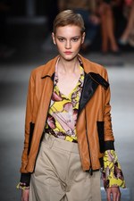 トラサルディ 2018年春夏コレクション - 意図してカジュアルダウンさせる上質な遊び｜写真41