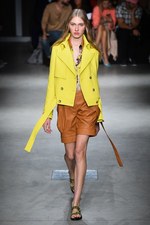 トラサルディ 2018年春夏コレクション - 意図してカジュアルダウンさせる上質な遊び｜写真45