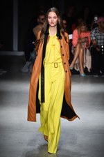 トラサルディ 2018年春夏コレクション - 意図してカジュアルダウンさせる上質な遊び｜写真52