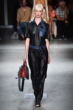 トラサルディ 2018年春夏コレクション - 意図してカジュアルダウンさせる上質な遊び｜写真57