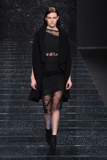 アンテプリマ(ANTEPRIMA) 2012-13年秋冬コレクション - 香しい魅力に溢れた永遠のスタイル｜写真1