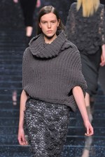 アンテプリマ(ANTEPRIMA) 2012-13年秋冬コレクション - 香しい魅力に溢れた永遠のスタイル｜写真22