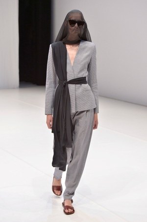 チャラヤン(CHALAYAN) 2018年春夏ウィメンズコレクション  - 写真9