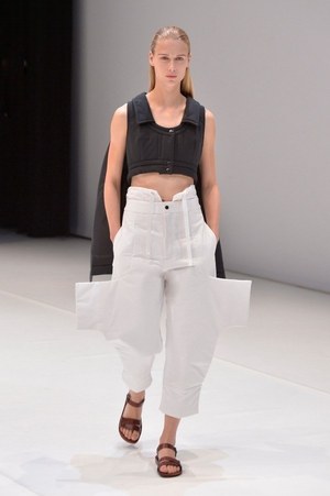 チャラヤン(CHALAYAN) 2018年春夏ウィメンズコレクション  - 写真31