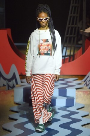 ハウス オブ ホランド(House of Holland) 2018年春夏ウィメンズ&メンズコレクション  - 写真1