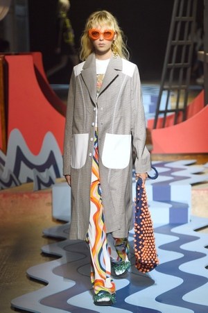 ハウス オブ ホランド(House of Holland) 2018年春夏ウィメンズ&メンズコレクション  - 写真21