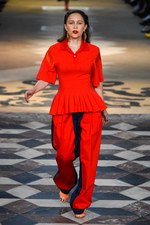 コシェ 2018年春夏コレクション - 教会に響き渡る”多様性”を楽しむ音色｜写真16