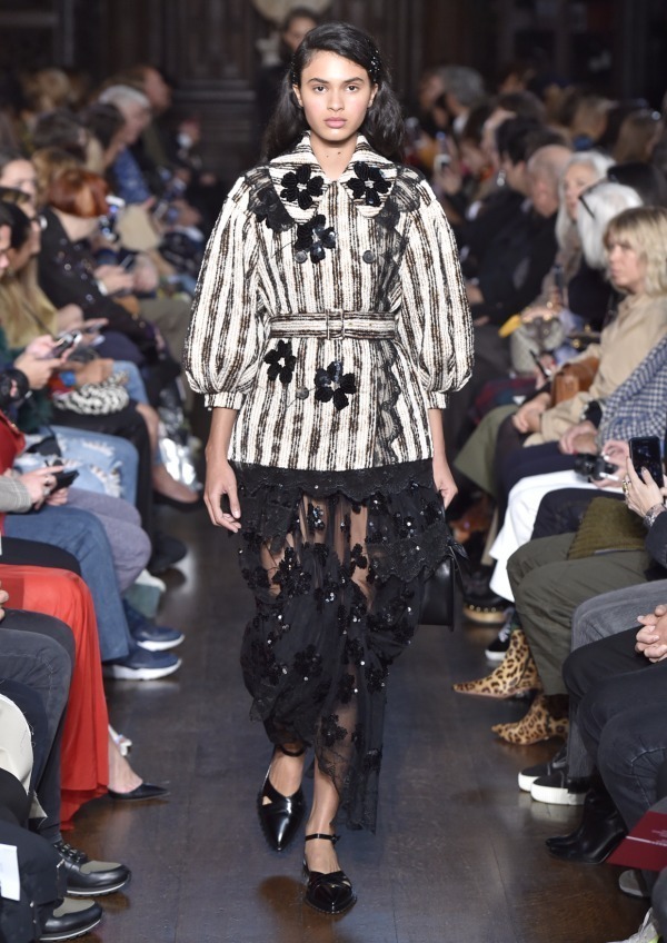シモーネ ロシャ 2018年春夏<span>コレクション</span> - 写真14