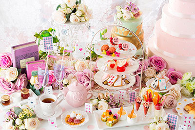 「不思議の国のアリス」