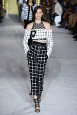 バルマン 2018年春夏コレクション - 程よい抜け感はグラマラスなムードを引き立てる｜写真35