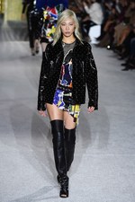 バルマン 2018年春夏コレクション - 程よい抜け感はグラマラスなムードを引き立てる｜写真61