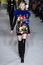 バルマン 2018年春夏コレクション - 程よい抜け感はグラマラスなムードを引き立てる｜写真62