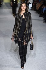 バルマン 2018年春夏コレクション - 程よい抜け感はグラマラスなムードを引き立てる｜写真70