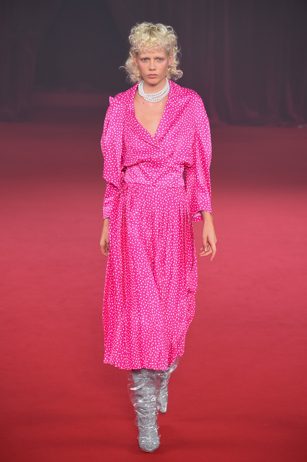 オフ-ホワイト  2018年春夏<span>コレクション</span> - 写真44
