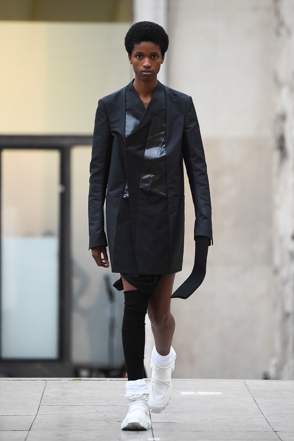 リック・オウエンス(Rick Owens) 2018年春夏ウィメンズコレクション  - 写真32