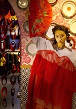 キャンディ ストリッパー×高橋愛、リメイク風のブルゾンやチュールワンピース - レッドをキーカラーに｜写真3