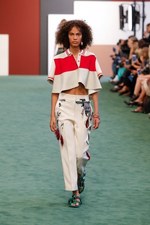 カルヴェン 2018年春夏コレクション - 新生カルヴェンデビューショーは若々しく慎ましく｜写真37