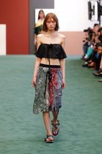 カルヴェン 2018年春夏コレクション - 新生カルヴェンデビューショーは若々しく慎ましく｜写真38