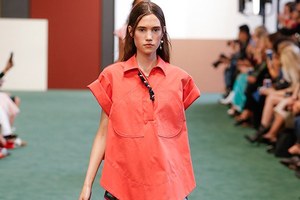 カルヴェン 2018年春夏コレクション - 新生カルヴェンデビューショーは若々しく慎ましく