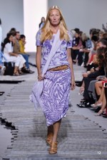 マイケル・コース コレクション 2018年春夏、ペールカラーで表現するトロピカルムード｜写真12