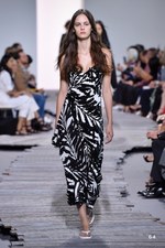 マイケル・コース コレクション 2018年春夏、ペールカラーで表現するトロピカルムード｜写真64