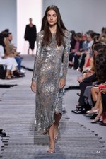 マイケル・コース コレクション 2018年春夏、ペールカラーで表現するトロピカルムード｜写真72