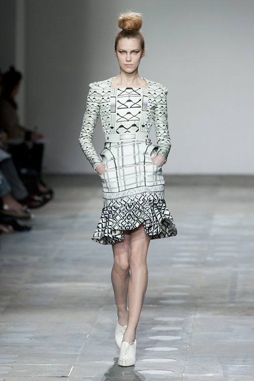 メアリー カトランズ(Mary Katrantzou) 2012-13年秋冬 ウィメンズコレクション  - 写真6