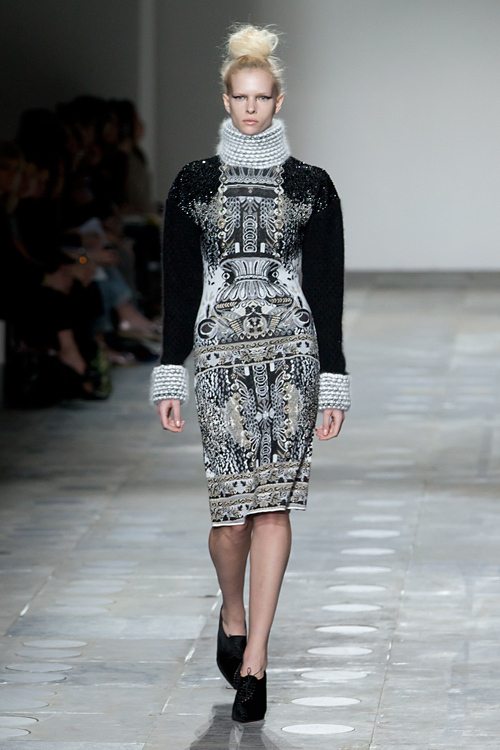 メアリー カトランズ(Mary Katrantzou) 2012-13年秋冬 ウィメンズコレクション  - 写真27