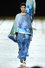 イッセイミヤケ 2018年春夏コレクション - アイスランドへの愛を朧気な記憶で手繰り寄せて｜写真26