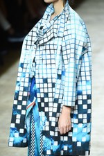 イッセイミヤケ 2018年春夏コレクション - アイスランドへの愛を朧気な記憶で手繰り寄せて｜写真34