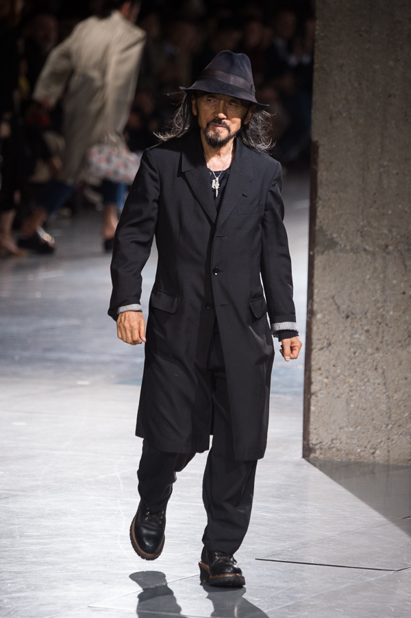 ヨウジヤマモト(Yohji Yamamoto) 2018年春夏ウィメンズコレクション  - 写真56