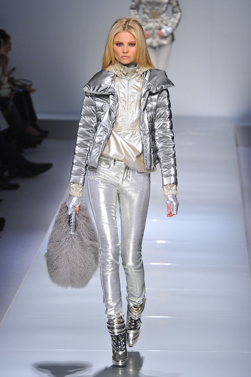 ブルマリン 2012-13年秋冬 ｜female ダウンジャケット