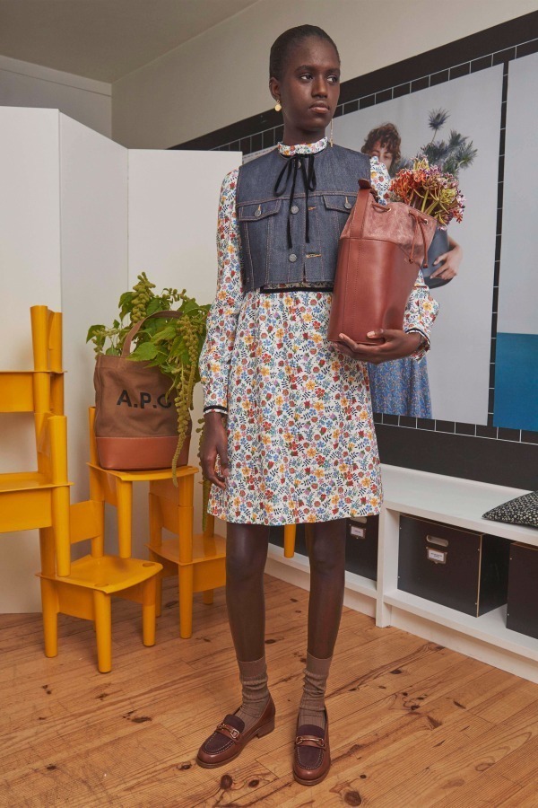 A P C 18年春夏コレクション 自由な発想で デニム の可能性を広げる ファッションプレス