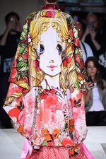 コム デ ギャルソン 2018年春夏コレクション - 様々な才能を集めて作る、洋服の新しい形｜写真11