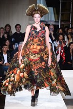 コム デ ギャルソン 2018年春夏コレクション - 様々な才能を集めて作る、洋服の新しい形｜写真13