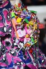 コム デ ギャルソン 2018年春夏コレクション - 様々な才能を集めて作る、洋服の新しい形｜写真42