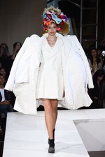 コム デ ギャルソン 2018年春夏コレクション - 様々な才能を集めて作る、洋服の新しい形｜写真21