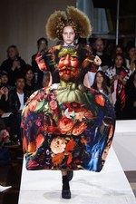 コム デ ギャルソン 2018年春夏コレクション - 様々な才能を集めて作る、洋服の新しい形｜写真32