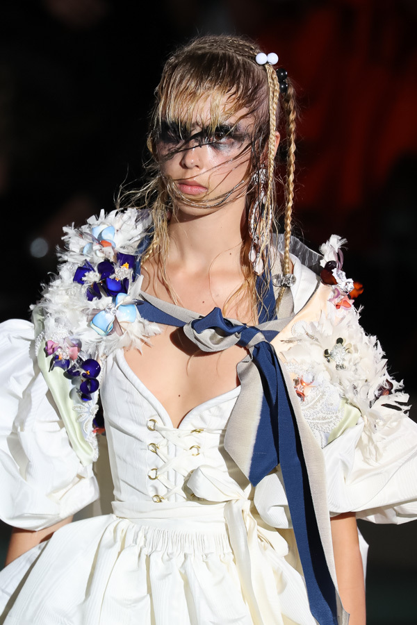 アンドレアス・クロンターラー フォー ヴィヴィアン・ウエストウッド(Andreas Kronthaler for Vivienne Westwood) 2018年春夏ウィメンズコレクション  - 写真88