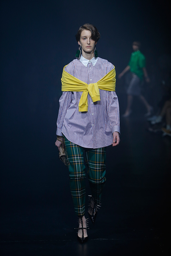 バレンシアガ(BALENCIAGA) 2018年春夏ウィメンズコレクション  - 写真5