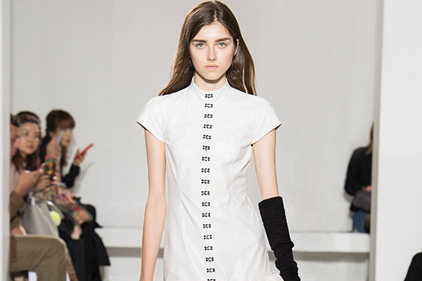 オリヴィエ ティスケンス(OLIVIER THEYSKENS) 2021年春夏