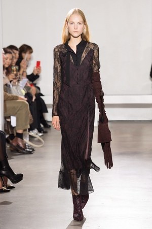 オリヴィエ ティスケンス(OLIVIER THEYSKENS) 2018年春夏ウィメンズコレクション  - 写真10