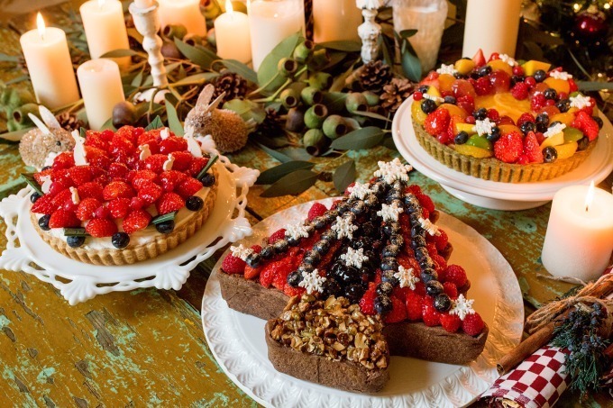 キル フェ ボンのクリスマスケーキ - ツリーやリースをイメージした、フルーツたっぷり贅沢タルト｜写真4
