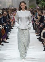 ヴァレンティノ2018年春夏コレクション - 前衛的な視点が告げる、新しい春の訪れ｜写真29